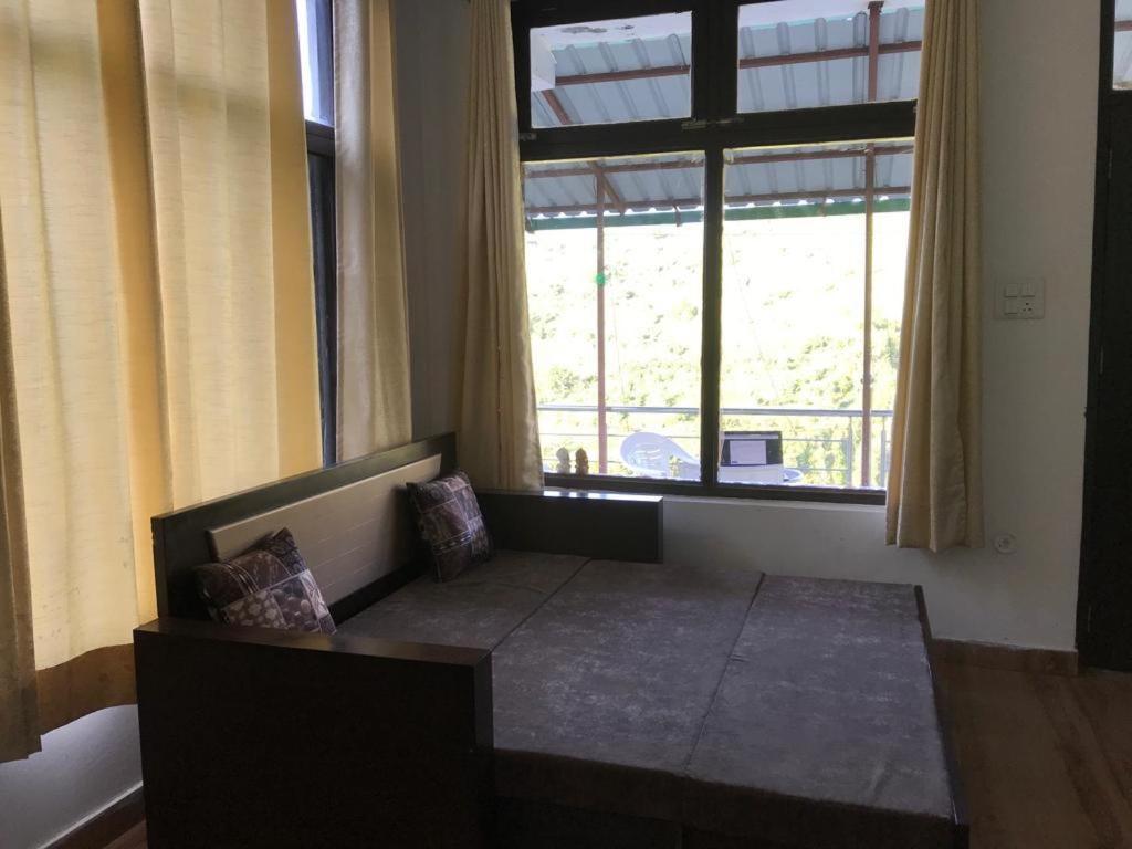 The Plum Apartment Mukteshwar Exterior photo